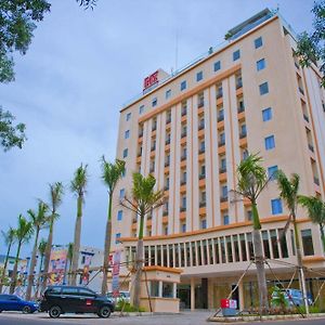 Biz Hotel Batam